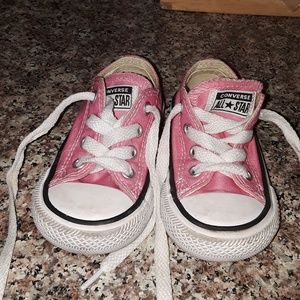 Pink converse